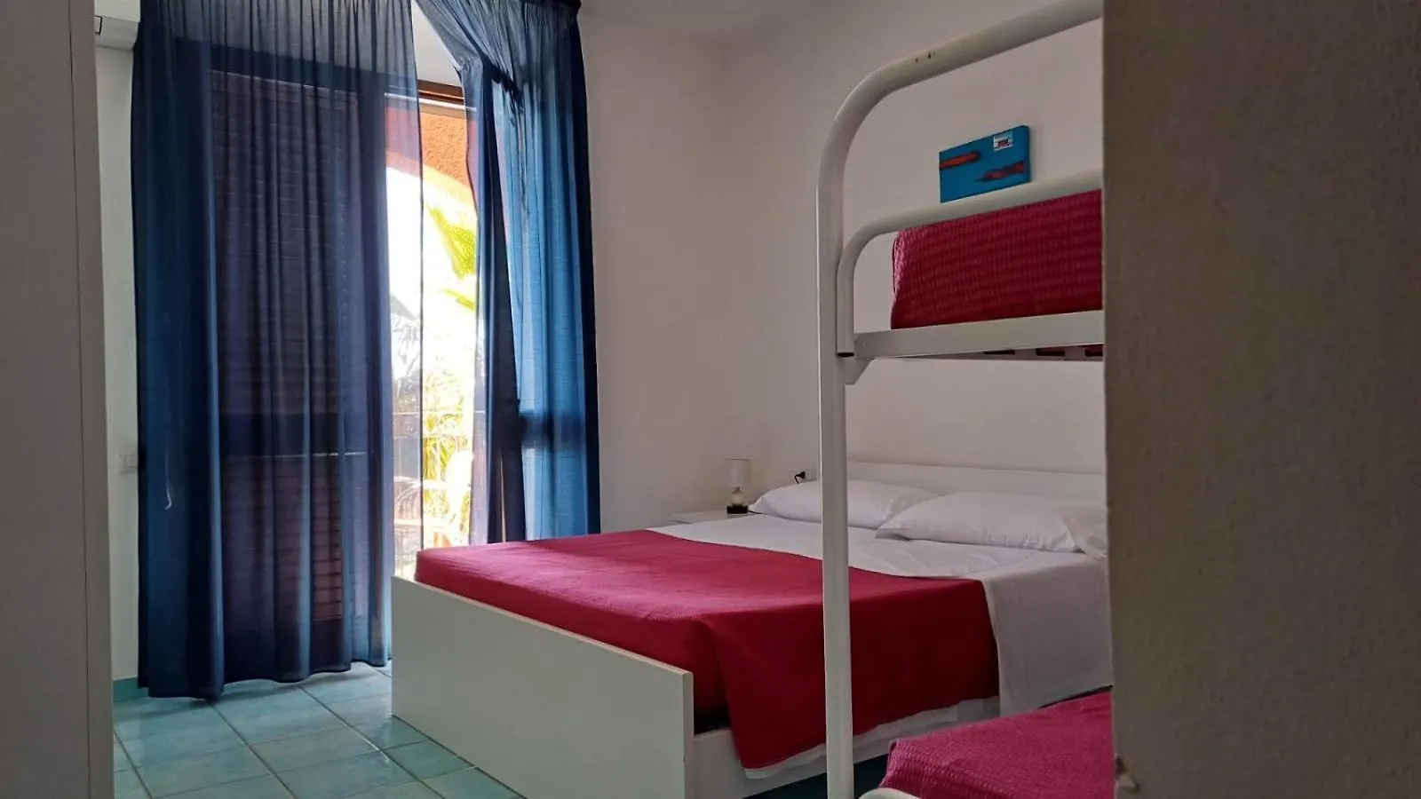 Hotel Bellavista S'Archittu 3*,