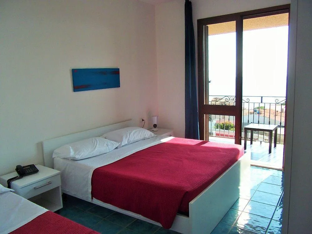 Hotel Bellavista S'Archittu 3*,  Italia